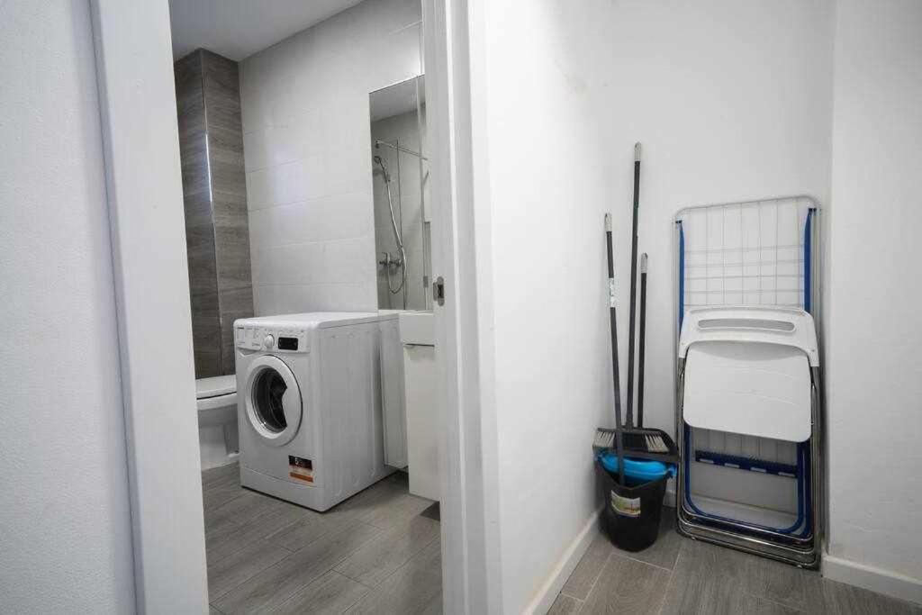 1 Room Atico Pedregalejo マラガ エクステリア 写真